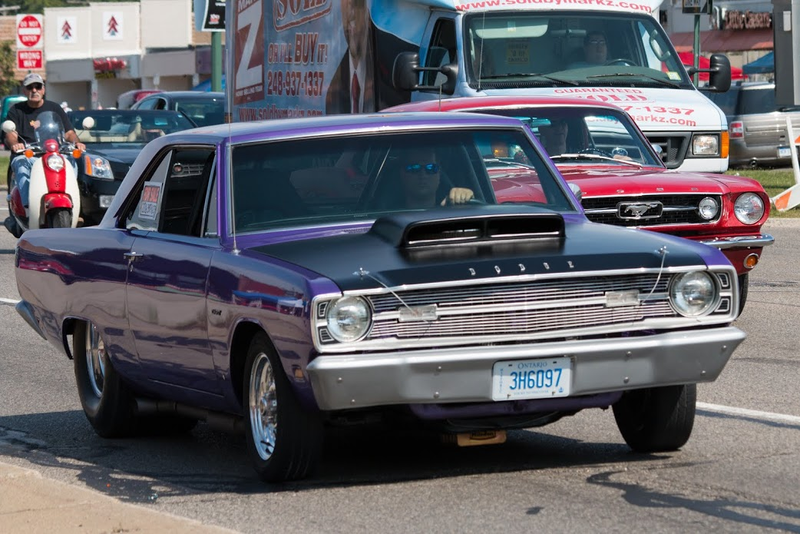 Illustration for article titled Woodward Dream Cruise Photo Explosion, Part 2